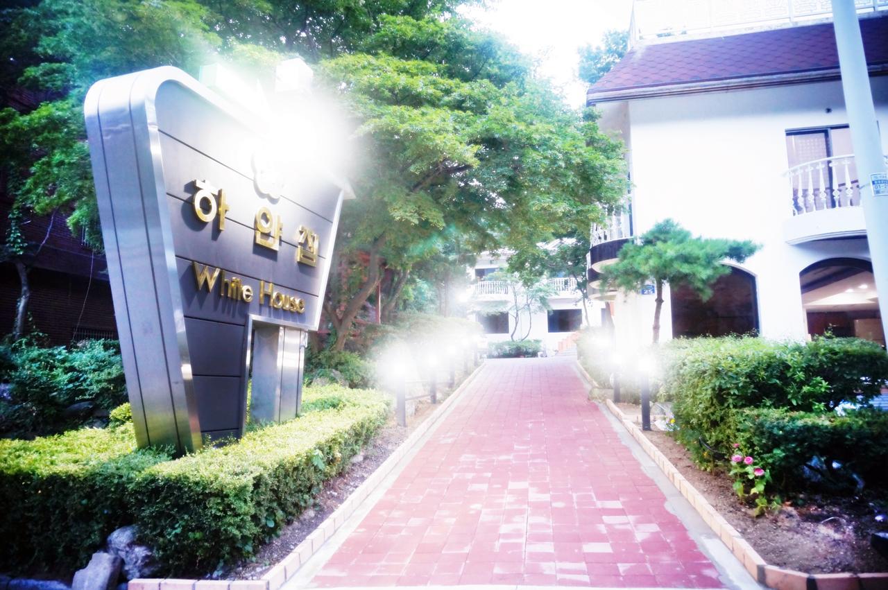 Hotel White House Sokcho Zewnętrze zdjęcie