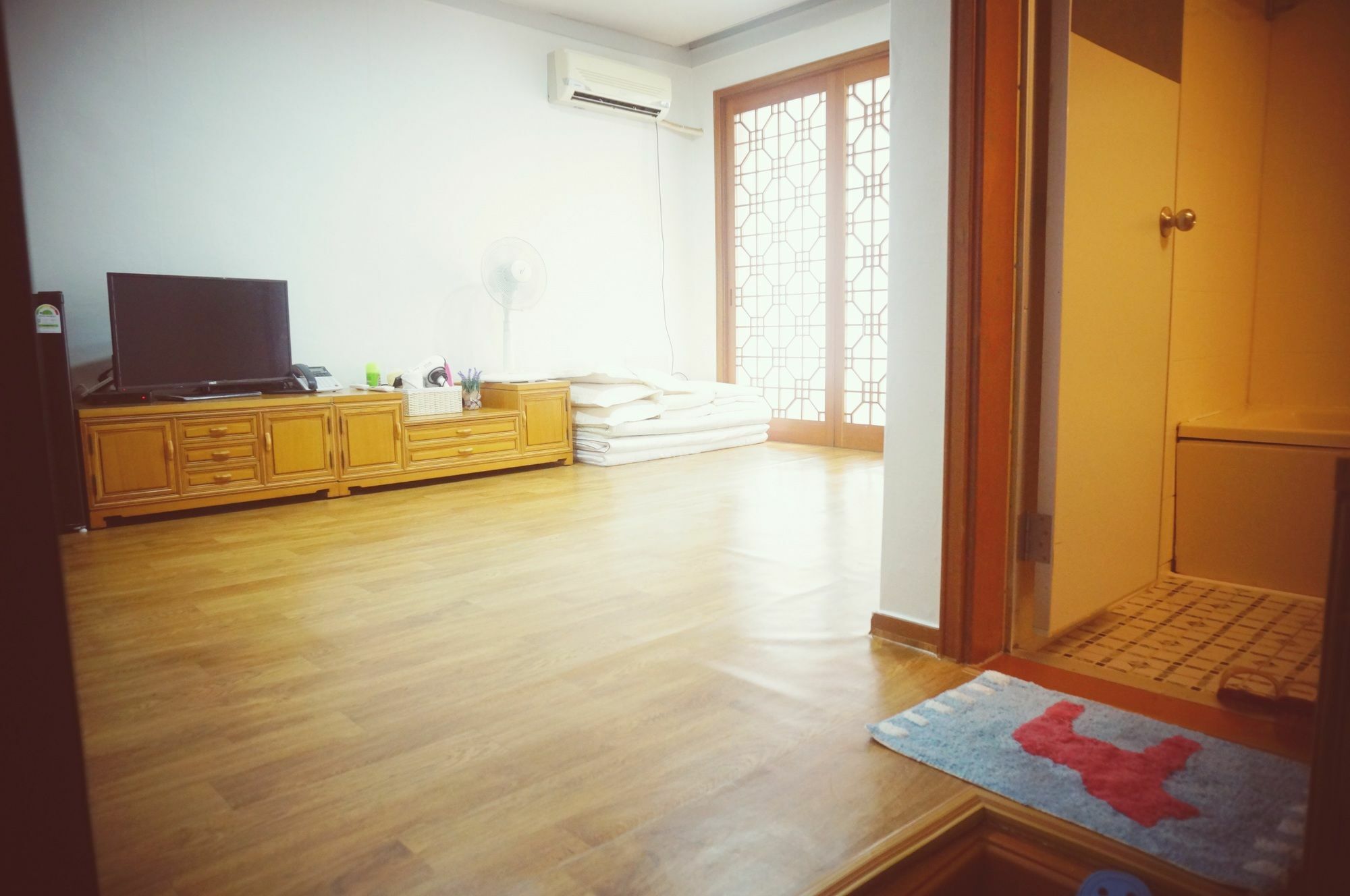 Hotel White House Sokcho Zewnętrze zdjęcie